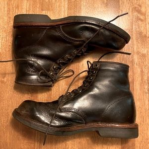 Soft Brown Leather Chippewa Lace Up Boots
